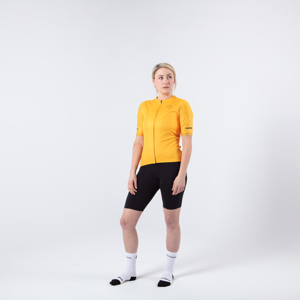 High Quality Women's Cycling Jersey On Body Front #color_mango