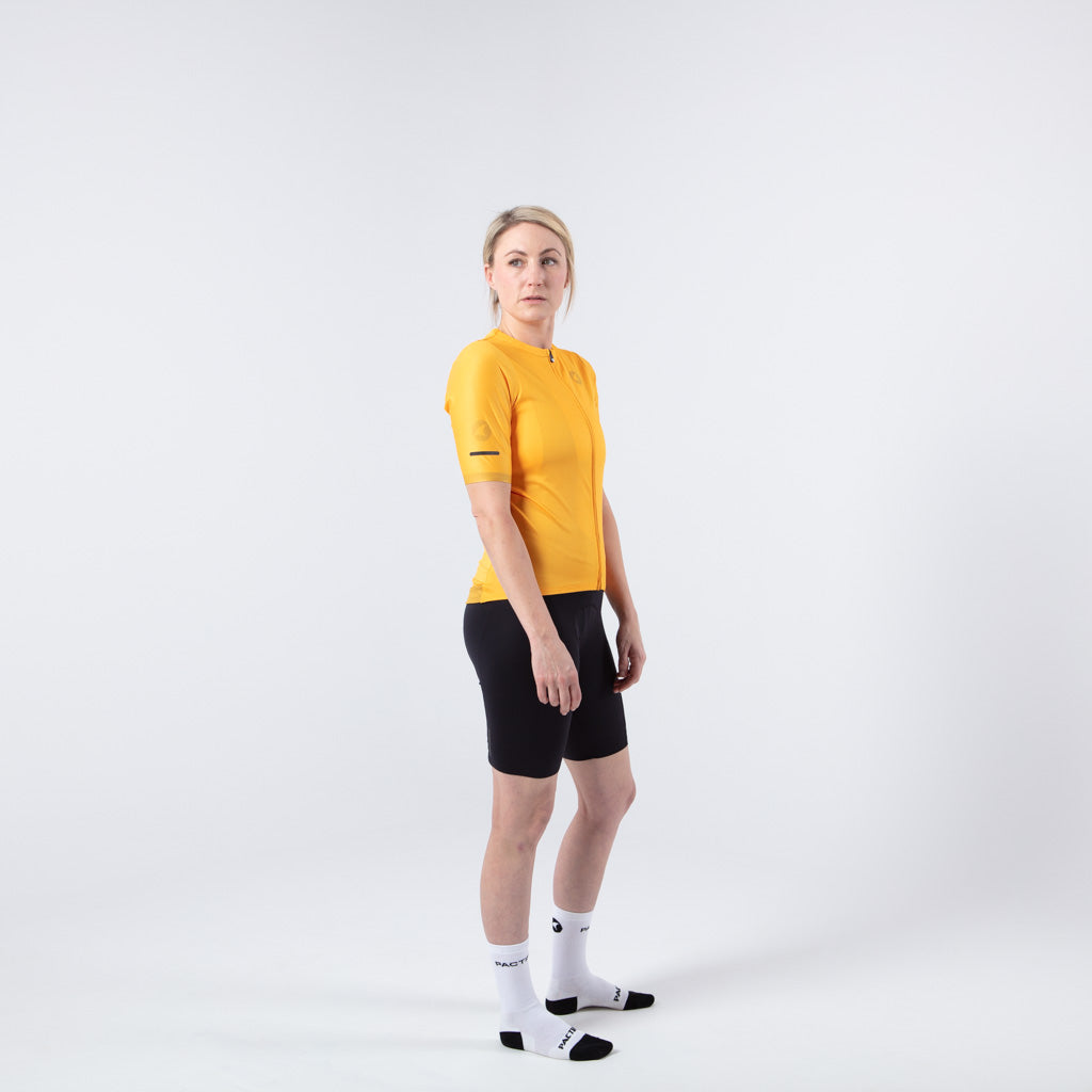 High Quality Women's Cycling Jersey On Body Right Side #color_mango