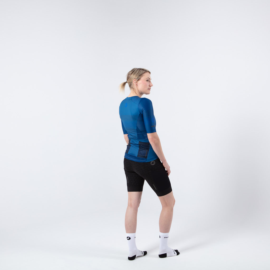Five Pocket Cycling Jersey for Women On Body Back #color_navy
