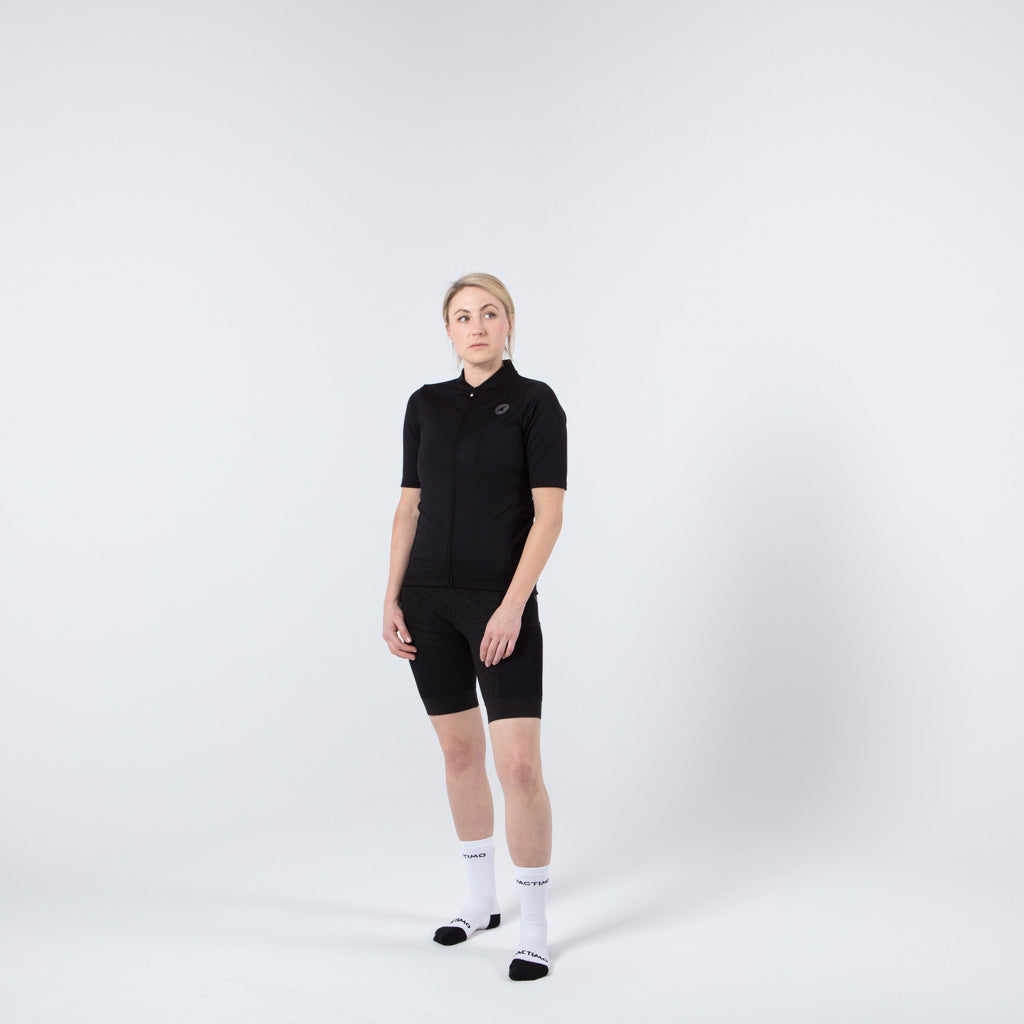 Merino Wool Cycling Jersey for Women - on body Front View #color_black