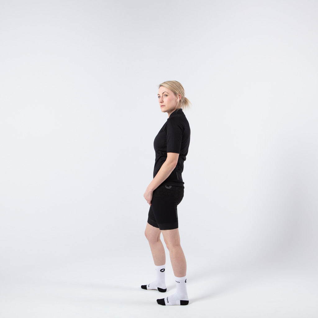 Merino Wool Cycling Jersey for Women - on body Left View #color_black