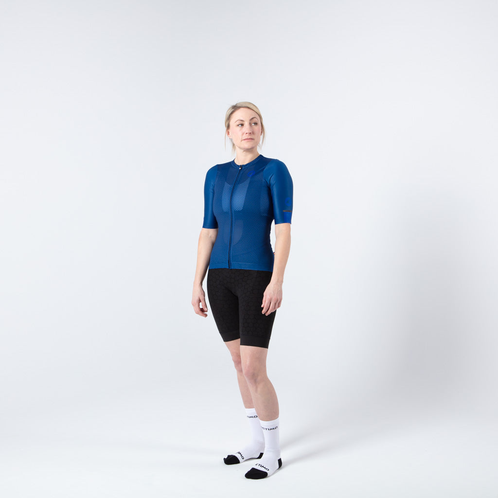 Lightweight Mesh Cycling Jersey for Women On Body Front View #color_navy