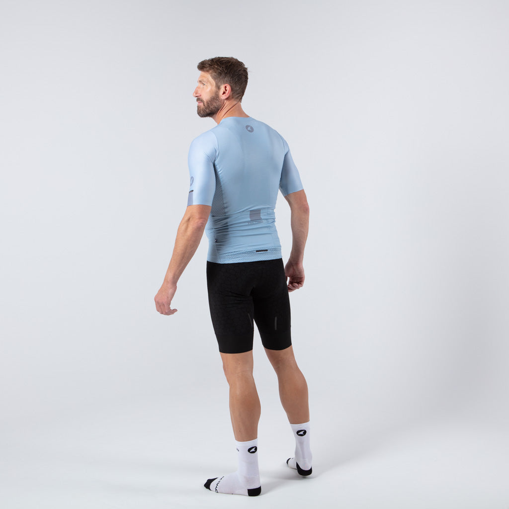 Lightweight Mesh Cycling Jersey for Men On Body Back View#color_dusty-blue