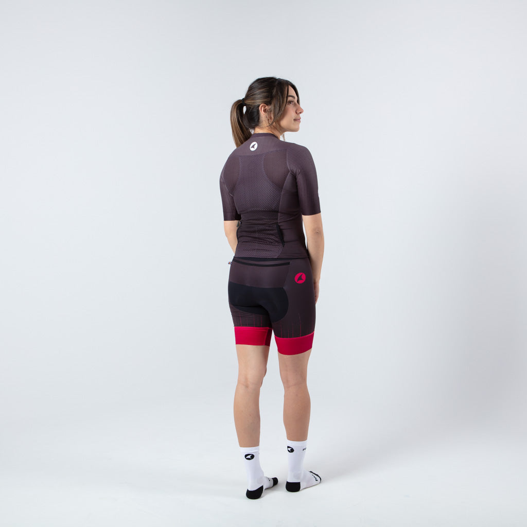 Womens Triathlon Shorts - on body Back View #color_orchid