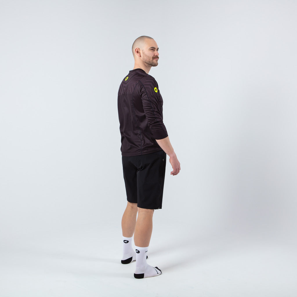 Mens Mountain Bike Jersey - on body Back View Terrain #color_black