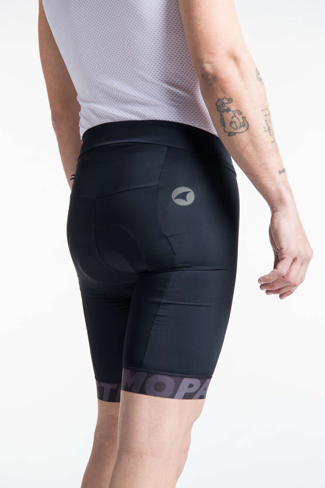 Men s Black Bike Shorts Medium Distance Chamois Pactimo