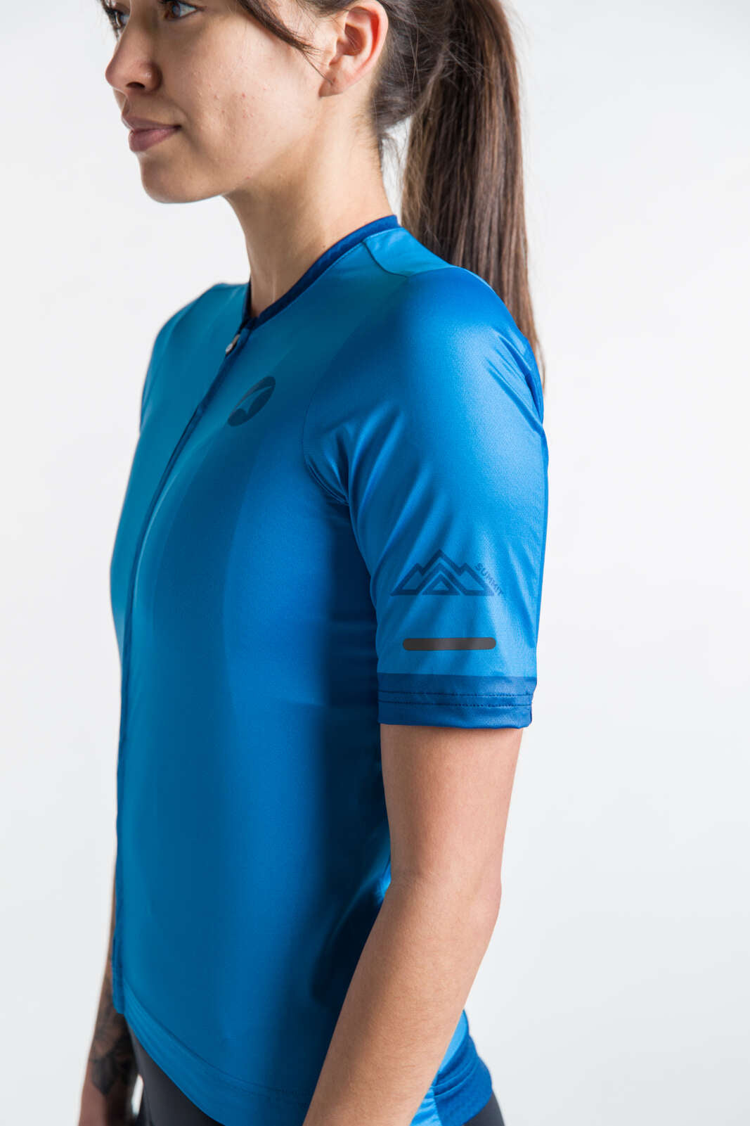 Women's Best Blue Cycling Jersey - Summit Sleeve Detail