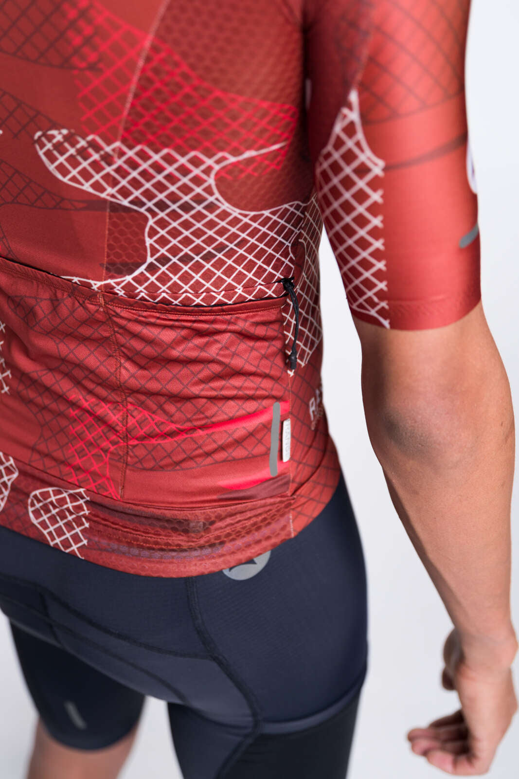 Men's Red 5 Pocket Cycling Jersey - Back Pockets