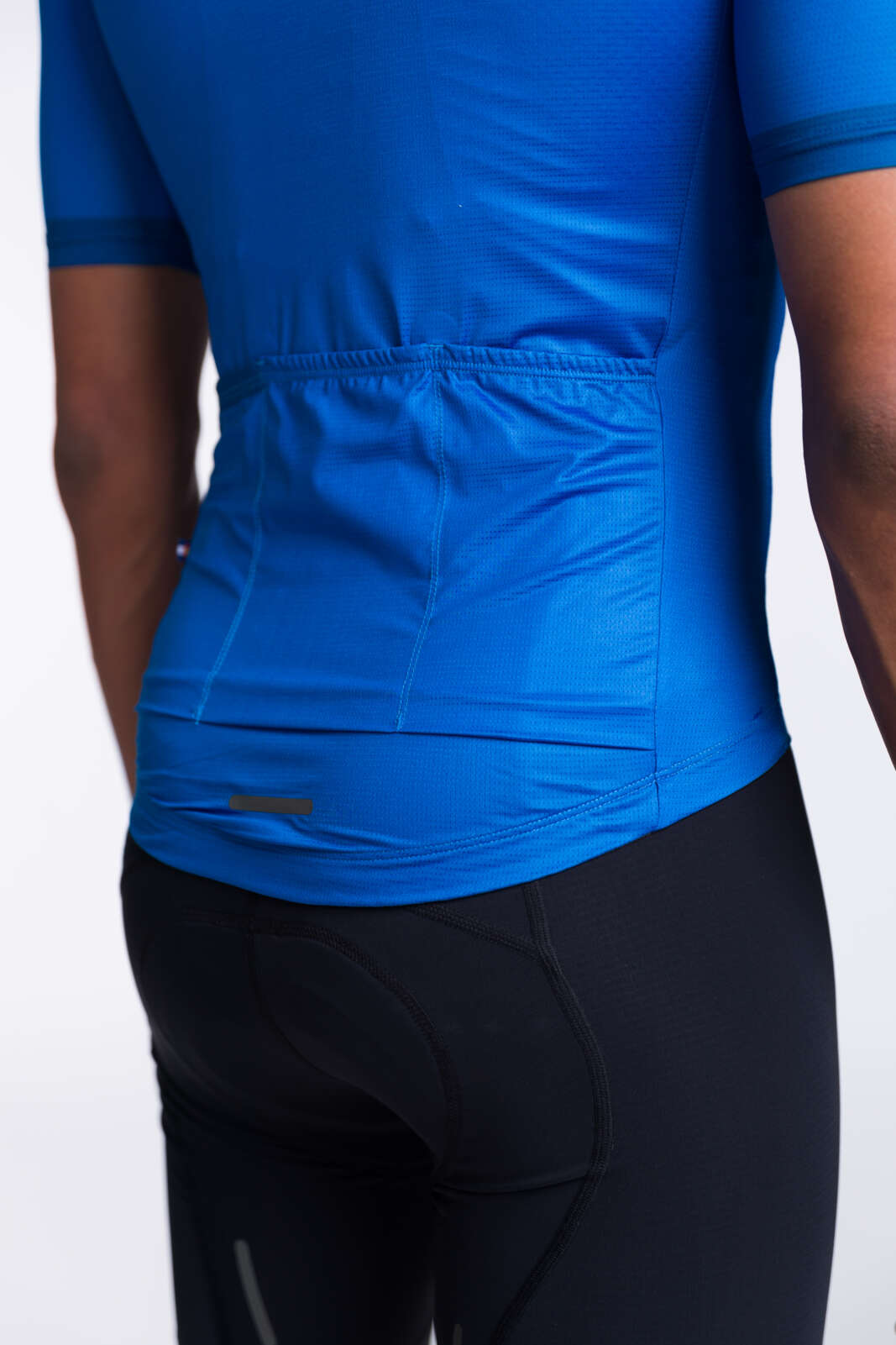 Men's Blue Aero Summer Cycling Jersey - Ascent Back Pockets