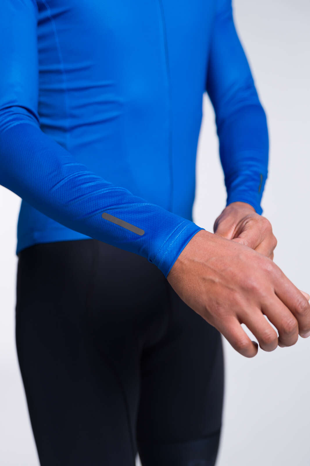 Men's Blue Aero Long Sleeve Cycling Jersey - Reflector Detail