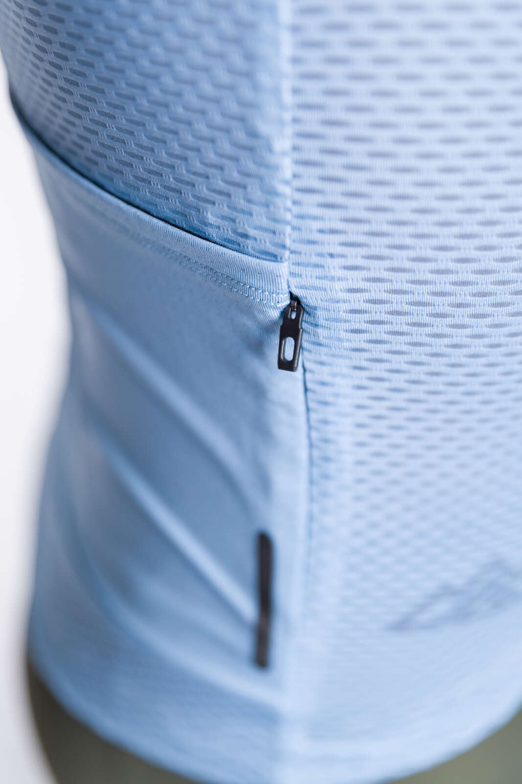 Men's Light Blue Aero Mesh Cycling Jersey  - Back Side Pocket