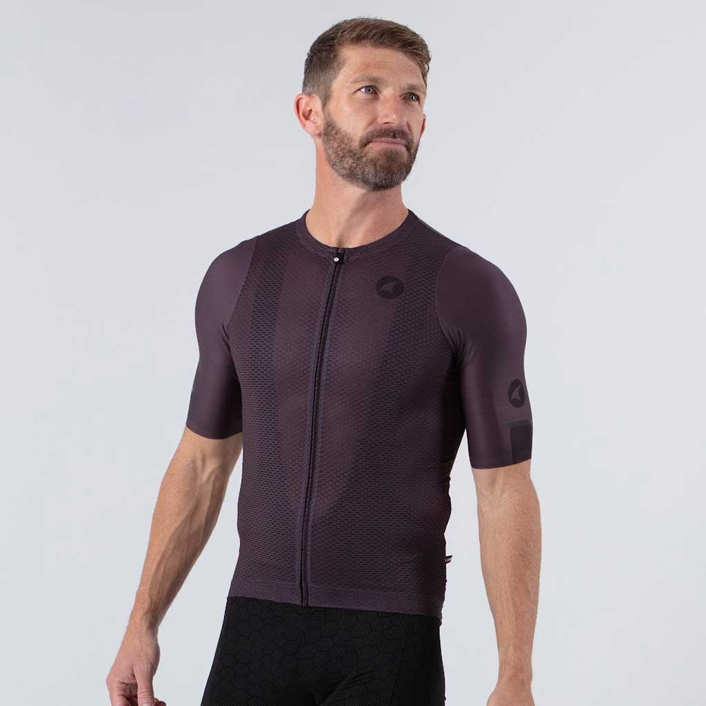 Lightweight Mesh Cycling Jersey for Men On Body Front View #color_charcoal