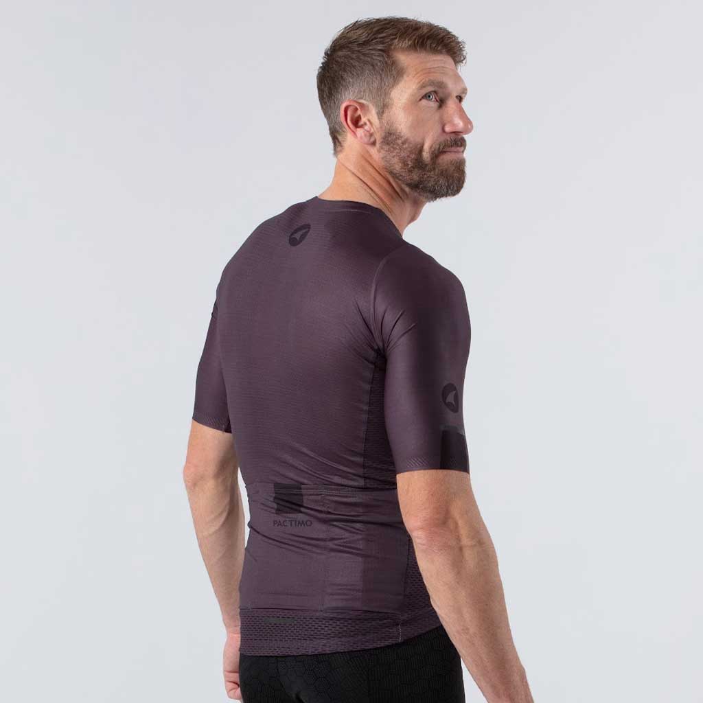 Lightweight Mesh Cycling Jersey for Men On Body Right View #color_charcoal