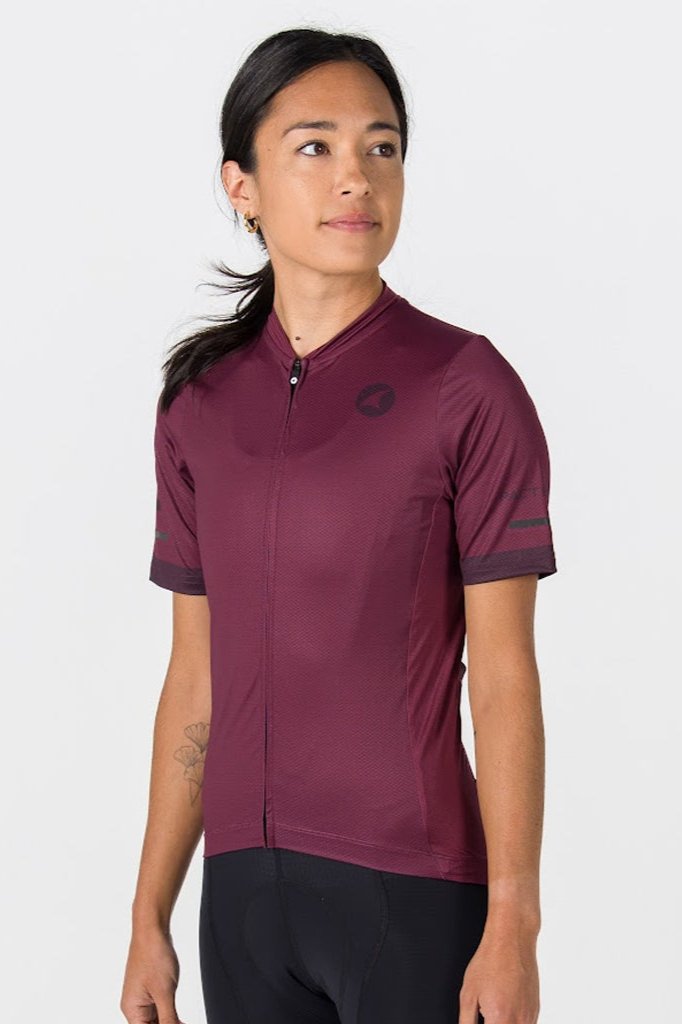 Womens Bike Jersey - On Body Side View #color_mulberry