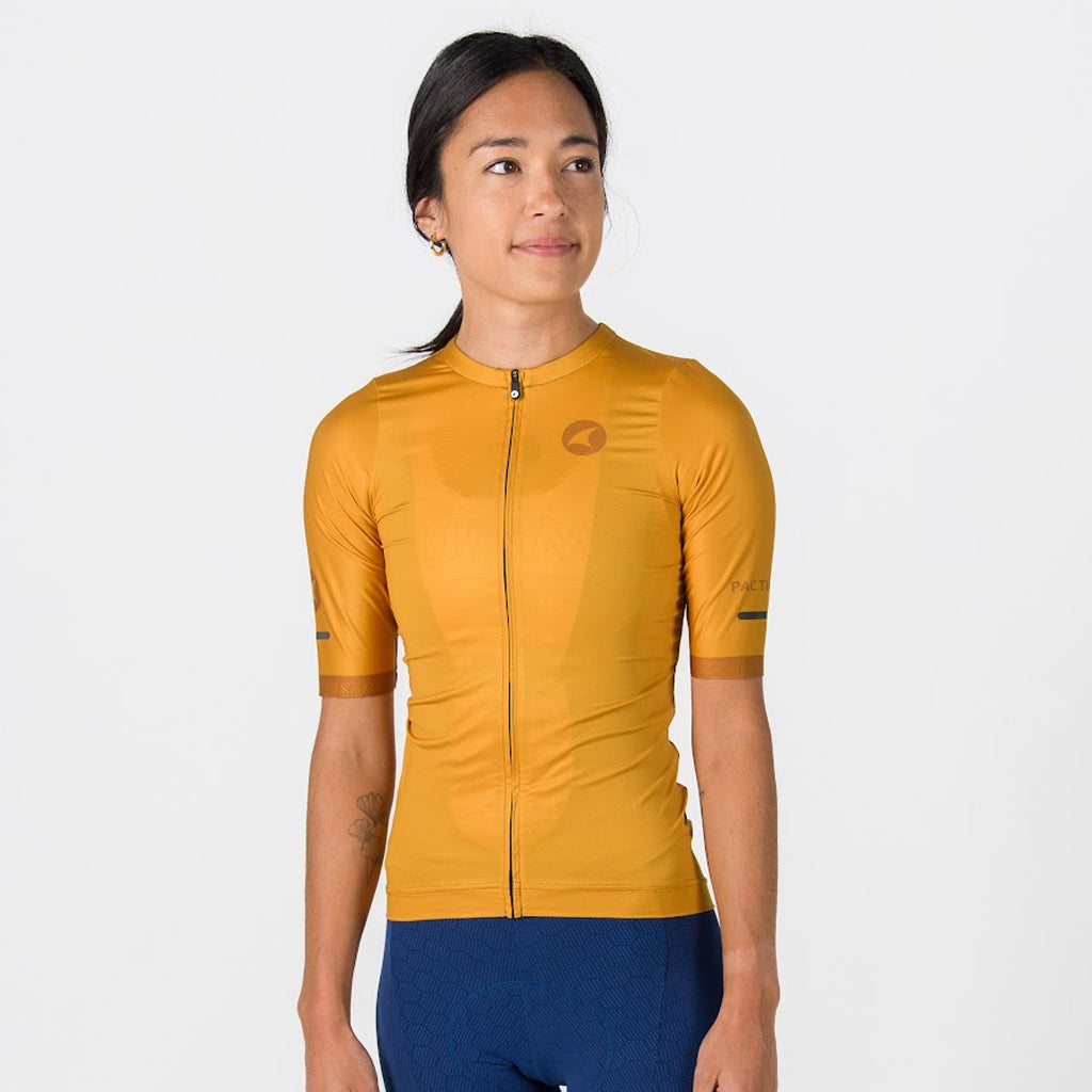 Best Cycling Jerseys for Women - On Body Front View #color_old-gold