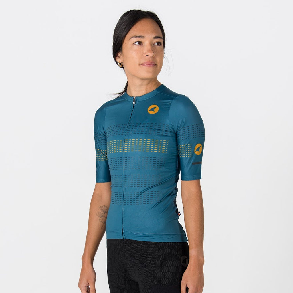 Five Pocket Cycling Jersey for Women - On Body Side View #color_poseidon
