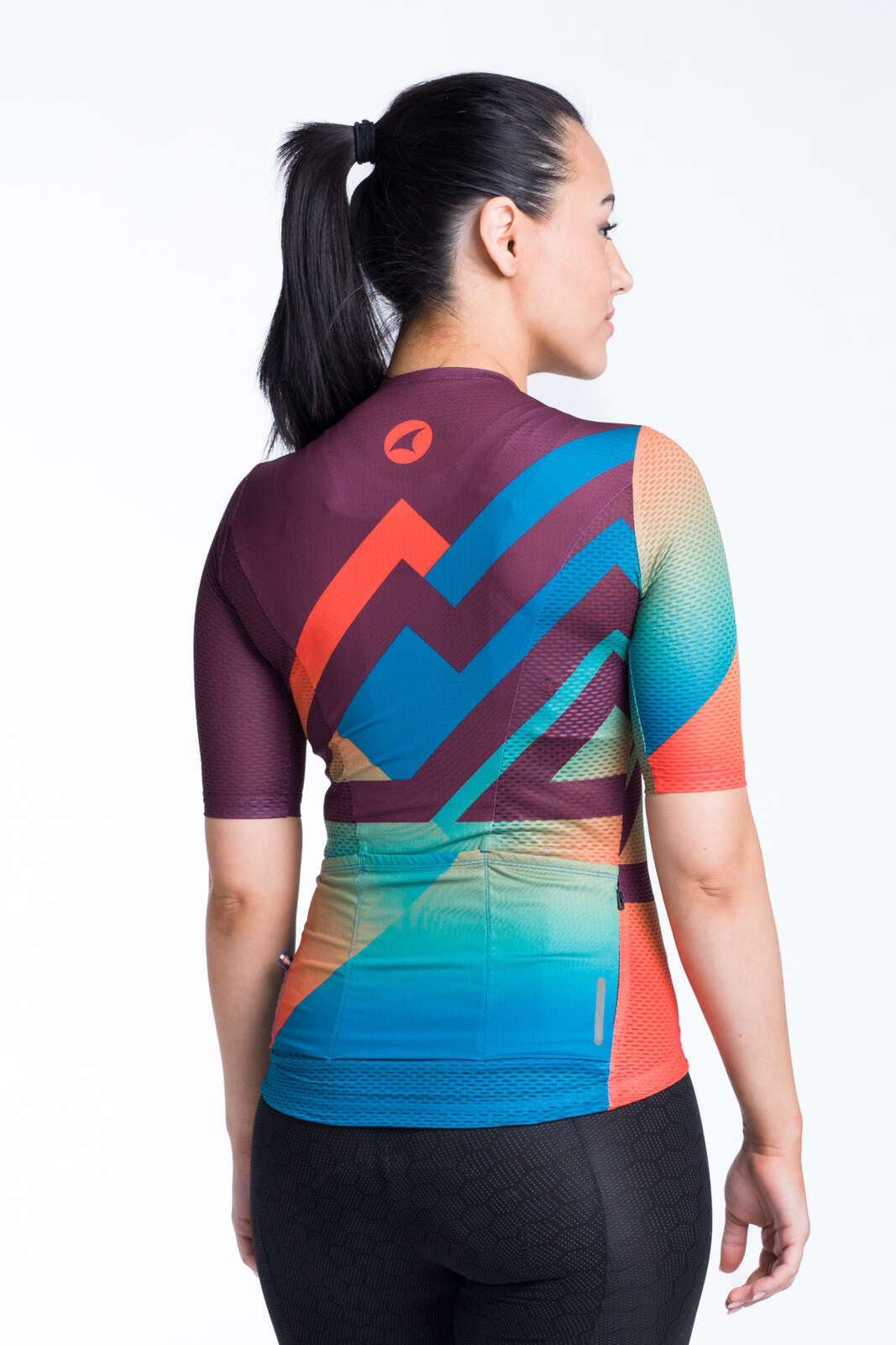 Women's Aero Mesh Cycling Jersey  -  Synth Dusty Burgundy Back View